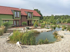 Lake View Apartments near Golf Resort Kunětická Hora, Dříteč